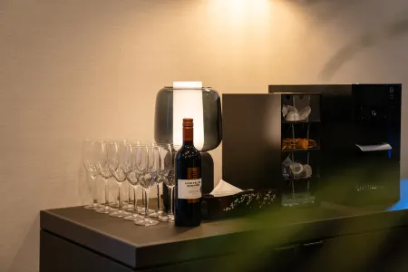 Tanimachikun･Hotel･Higashihonganji 19 Отели рядом со станцией Станция Фушими-Момояма