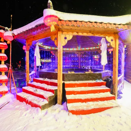 Xuegu Jinze Cold Spring Town (China Xuegu Scenic Area)