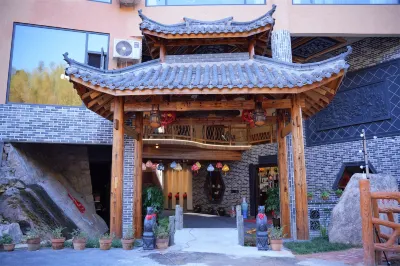 shē jiā yuànzi shānjǐng mínsù Các khách sạn ở Thuận Xương