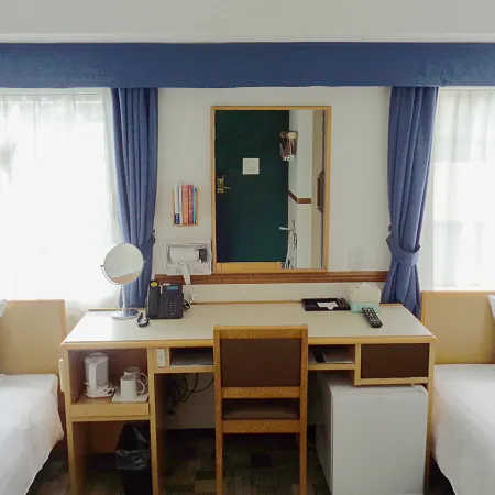 Toyoko Inn Okayama-eki Nishi-guchi Hiroba