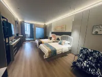 Yue'erwan Business Hotel