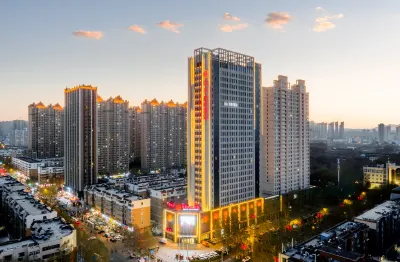 โรงแรมรุ่นฮว่า จวิ้นเยว่ โรงแรมใกล้มหาวิทยาลัยวิทยาศาสตร์และเทคโนโลยีเหอหนาน