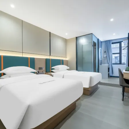 Yifang Hotel (Guangzhou Jinan University Shipai Campus Gangding Subway Station Branch) Отели рядом с достопримечательностью «Станция метро Gangding»