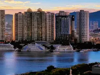 THE Lake View Hotels near Caicun