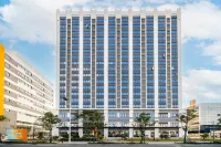 鉑卡·假日（珠海明珠站店） 鄰近珠海市香洲區界湧村天心亭的酒店