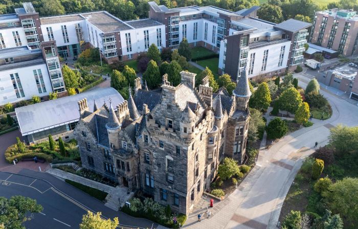 Summer Stays at The University of Edinburgh