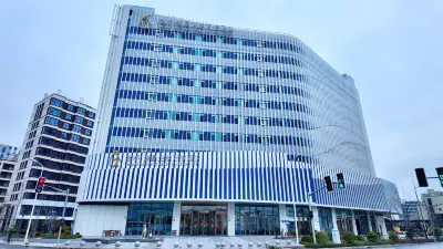 Shanghai Jinqiao Haichang Penguin Wassim Hotel Hotels in Dishui Lake and Lin'Gang Area