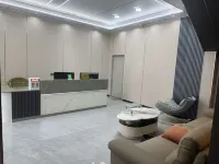 Jiangbin Grand Hotel Hotels in Bobai