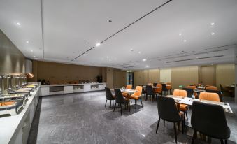 MinLi   Holiday    Hotel