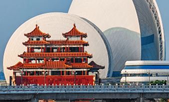Zhuhai Guozi Dance Hotel (Wan Chai Port International Convention and Exhibition Centre Branch)