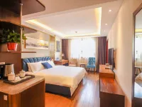 Nanjing University of Aeronautics and Astronautics Royal Garden Hotel (Nanjing Museum) โรงแรมใกล้พระราชวังเมลิง