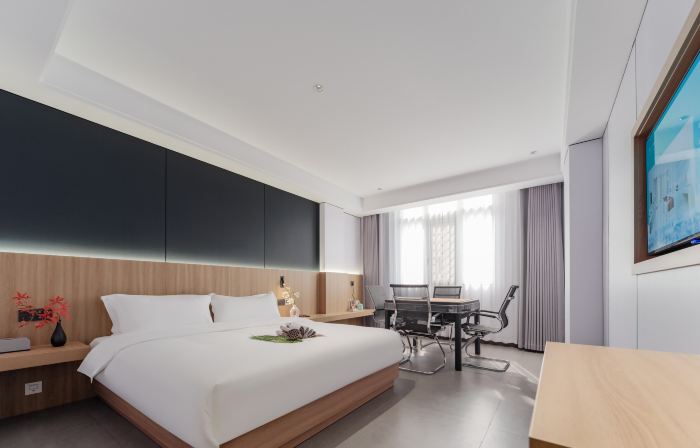 Yunmo Intelligent Audiovisual Hotel