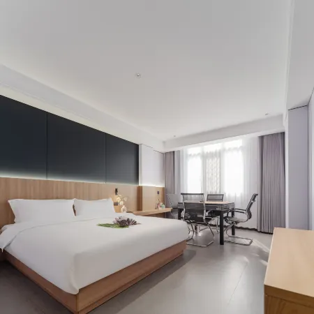 Yunmo Intelligent Audiovisual Hotel