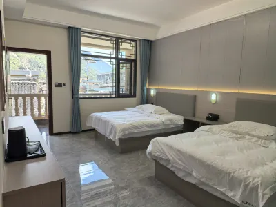 Baima Yueke Boutique Homestay