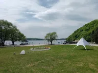 Baoyuewan Hotel (Lake Jingpo Scenic Area)