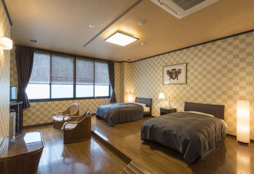 1. 수가타니 온센..