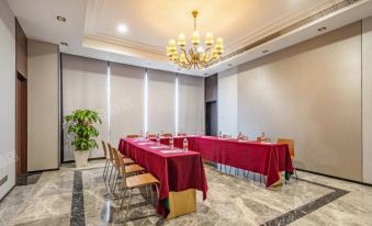 Rezen Anmei Hotel (Shenzhen Guanlan Fushikang Zhangge Kejiyuan)