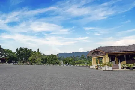 Hotel O Asiacamp Resort National Park Kuala Tahan Отели в г. Джерантут