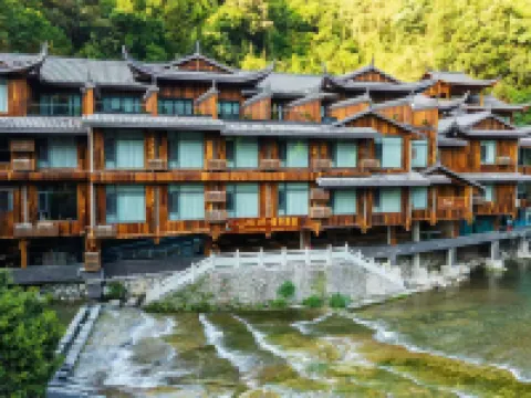 Shanshuijian • Dehang Yashe Hotel (Dehang Grand Canyon Scenic Area Branch) Hotel di Jishou