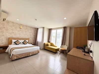Camila Airport Hotel