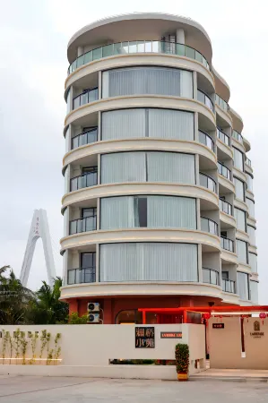 Wenchang Lanqiao Xiaoyuan Homestay（Global Wharf Store） Отели в г. Вэньчан