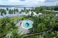 Waterfront Insular Hotel Davao - Pools