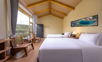 Litang River Cloud Resort Hotel