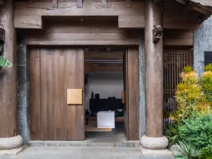 Old Town of Lijiang · Kuanshang Hotel