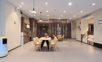 HanTing Hotel (Wenzhou Yueqing Liushi)