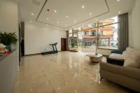 Bangshan Yunta Homestay (Huangguoshu Waterfalls Scenic Area)