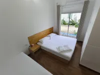 Evelyaa Guest House Hotels in Fulidhoo