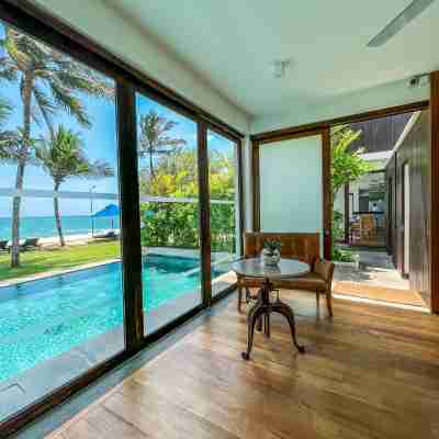 Ubuntu Beach Villas by Reveal Hotel Exterior