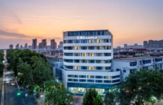 H Hotel