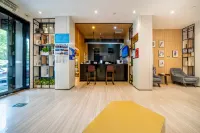 H Hotel