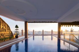 Queen Mansion Apartment & Hotel