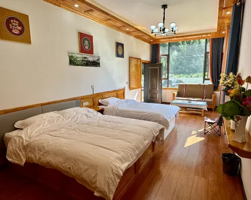 Dani Homestay Hoteles en Diebu