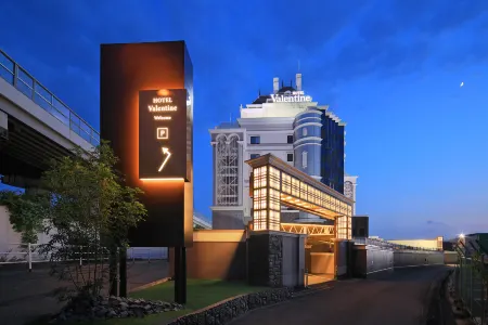 Hotel Valentine Chiryu