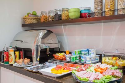 レストラン ホテル コーマルティン オペラ アストテルの写真