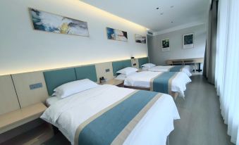 Gongyi Jin and Yue Hotel