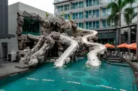 Azure Hotel Pattaya Отели в г. Паттайя
