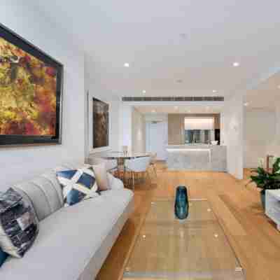 Luxury 1BR Iconic Harbour Views in Barangaroo Rooms