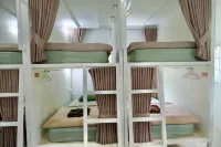 Sweed Dee Love Hostel