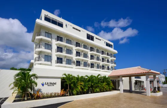 今歸仁布耶納維斯塔度假村酒店