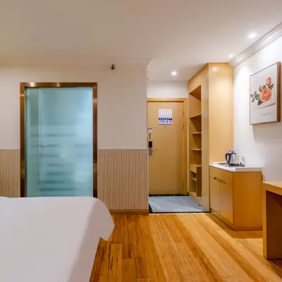 Shell Hotel (Fuyang Railway Station No. 10 Middle School Branch) Hotels near Yinghui Agricultural Trade Great Market