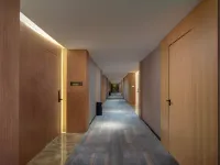 Gelaiden Smart Hotel (Haikou Qilou Old Street Donghu) Hotels near Meilan