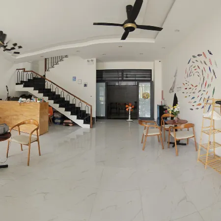 ADRI HOTEL Отели рядом с достопримечательностью «Van beach»