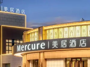 Mercure Kuitun Duku Hotel