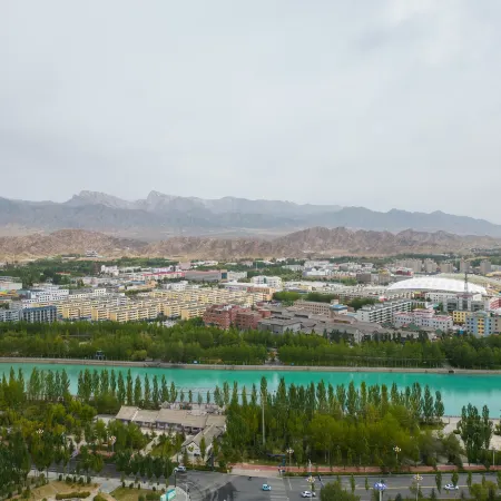 DeLingHa Chaidam Hotel