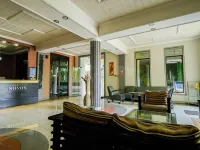 Tripletree Novon Family Hotel Hotels in Blimbing