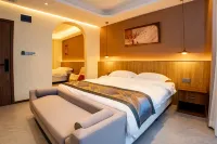 Lianhuwan Guesthouse (Zhaoqing Qixingyan Scenic Area Branch) Liqiao Floor 주변 호텔